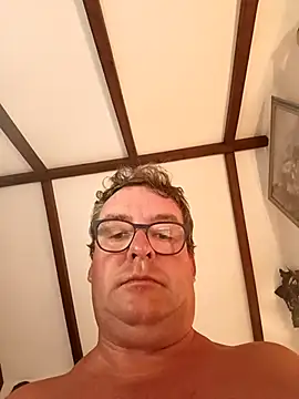 MountJohnXL online show from February 26, 2025, 12:09 am