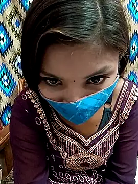 Snapshot of Natasha-G chatting on March 22, 2025, 6:33 am Natasha-G online show from March 22, 2025, 6:33 am