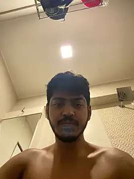 Snapshot of cute_modell chatting on January 31, 2025, 4:36 am cute modell online show from January 31, 2025, 4:36 am