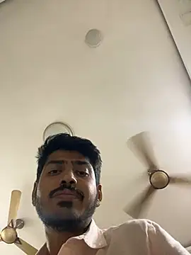 Snapshot of cute_modell chatting on February 1, 2025, 4:11 pm cute modell online show from February 1, 2025, 4:11 pm