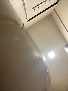 Snapshot of cute_modell chatting on October 14, 2025, 4:13 am cute modell online show from October 14, 2025, 4:13 am