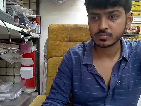 Snapshot of cute_modell chatting on September 17, 2025, 8:27 am cute modell online show from September 17, 2025, 8:27 am