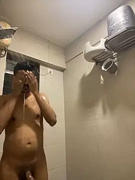 Snapshot of cute_modell chatting on September 12, 2025, 5:45 pm cute modell online show from September 12, 2025, 5:45 pm