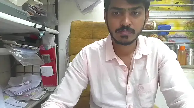 Snapshot of cute_modell chatting on February 14, 2025, 9:55 am cute modell online show from February 14, 2025, 9:55 am