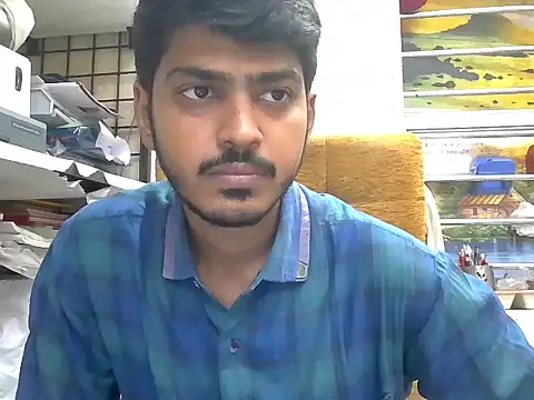 Snapshot of cute_modell chatting on October 28, 2025, 12:04 pm cute modell online show from October 28, 2025, 12:04 pm