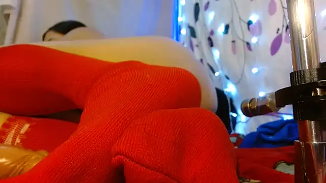 Snapshot of kattislut77 chatting on February 4, 2026, 8:15 pm kattislut77 online show from February 4, 2026, 8:15 pm