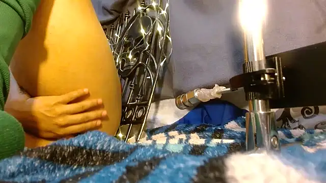 kattislut77 online show from November 21, 2025, 7:24 pm