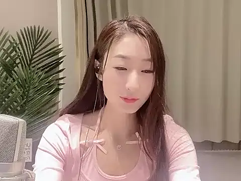 xiaoying1314 online show from January 23, 2025, 4:59 pm