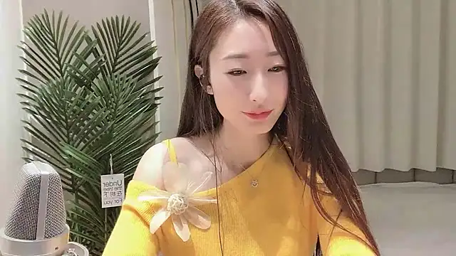 xiaoying1314 online show from January 28, 2025, 6:07 pm