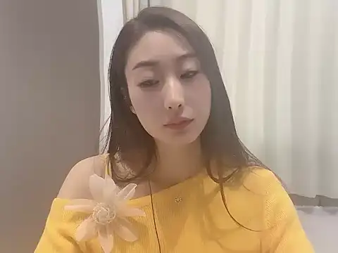 xiaoying1314 online show from January 14, 2025, 3:22 am