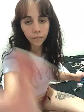 w4xxita online show from February 13, 2025, 12:57 am