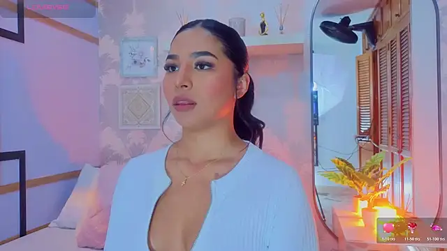 CharlotteGraay online show from March 31, 2026, 7:38 pm