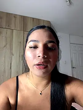 CharlotteGraay online show from October 14, 2025, 3:40 am