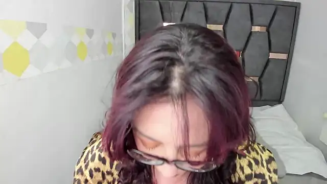 Snapshot of Victoria_Adamns chatting on September 27, 2025, 12:00 pm Victoria Adamns online show from September 27, 2025, 12:00 pm