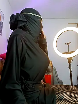 azahara faraah online show from November 1, 2025, 4:34 pm