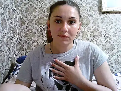Snapshot of Yuliia30 chatting on June 27, 2026, 7:20 pm Yuliia30 online show from June 27, 2026, 7:20 pm
