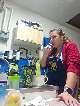 Snapshot of Jyleta chatting on September 10, 2025, 10:53 pm Jyleta online show from September 10, 2025, 10:53 pm