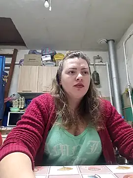 Snapshot of Jyleta chatting on September 8, 2025, 9:36 pm Jyleta online show from September 8, 2025, 9:36 pm