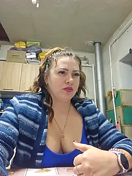 Snapshot of Jyleta chatting on November 10, 2025, 12:48 am Jyleta online show from November 10, 2025, 12:48 am