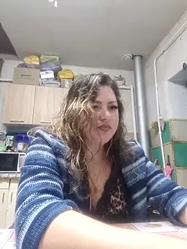 Snapshot of Jyleta chatting on November 2, 2025, 11:21 pm Jyleta online show from November 2, 2025, 11:21 pm