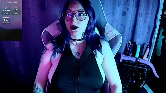 Snapshot of Kimlennox_ chatting on September 19, 2025, 1:15 pm Kimlennox online show from September 19, 2025, 1:15 pm