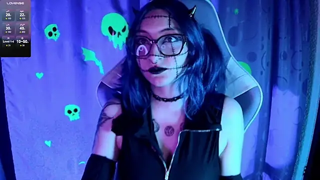 Snapshot of Kimlennox_ chatting on November 21, 2025, 2:16 pm Kimlennox online show from November 21, 2025, 2:16 pm