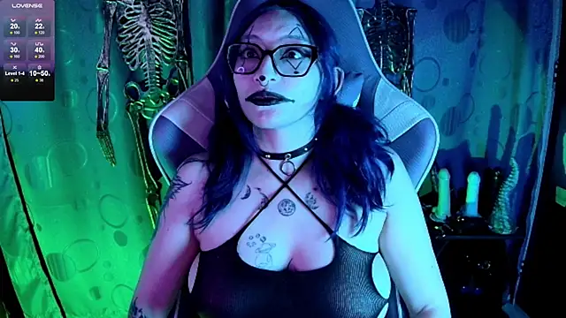 Snapshot of Kimlennox_ chatting on November 4, 2025, 3:27 pm Kimlennox online show from November 4, 2025, 3:27 pm