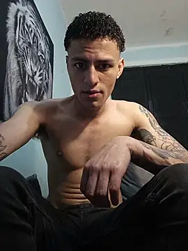 Snapshot of dany_hardy chatting on February 22, 2026, 4:04 am dany hardy online show from February 22, 2026, 4:04 am