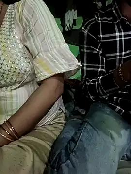 tanvi-cpl2 online show from January 12, 2025, 5:22 pm