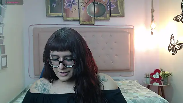 kathepickmanx online show from March 1, 2026, 3:28 am