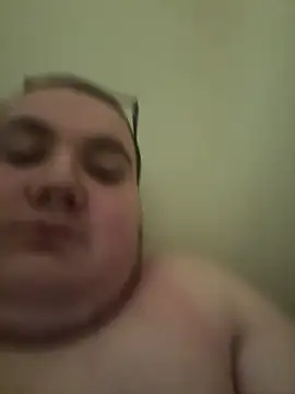 Bigcokz123456 online show from April 23, 2026, 3:57 am