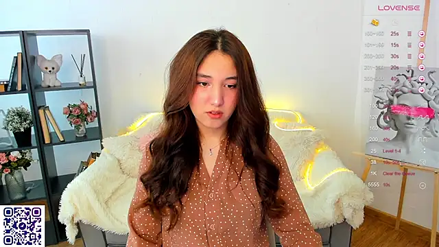 anna elfi online show from March 7, 2025, 2:36 am