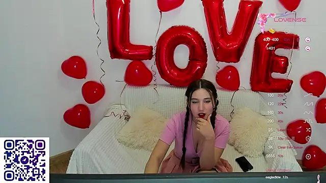 anna elfi online show from February 12, 2025, 12:55 pm