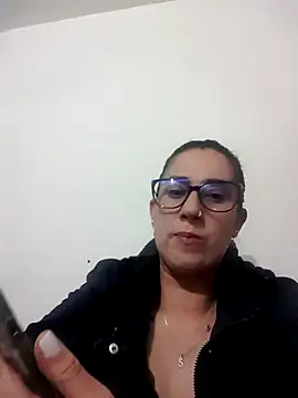 CHARLOTTE 1711 online show from February 12, 2025, 2:45 am