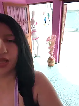 Melyy Edii online show from February 11, 2026, 6:19 pm