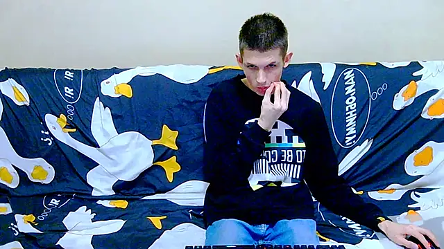 Snapshot of Lester_Broo chatting on January 13, 2026, 10:24 pm Lester Broo online show from January 13, 2026, 10:24 pm