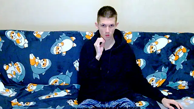 Lester Broo online show from October 18, 2025, 12:23 am