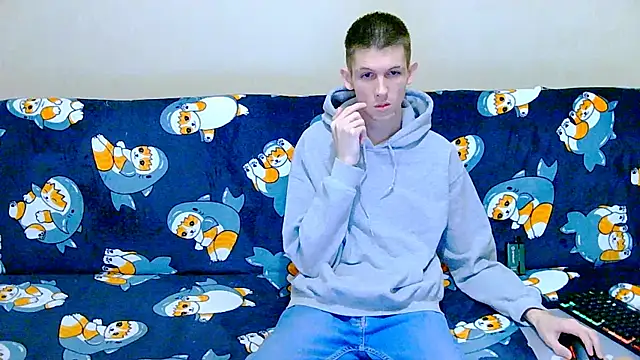 Snapshot of Lester_Broo chatting on January 8, 2026, 4:18 am Lester Broo online show from January 8, 2026, 4:18 am