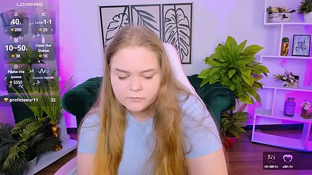 Snapshot of Erica__Alta chatting on March 22, 2025, 9:34 am Erica Alta online show from March 22, 2025, 9:34 am