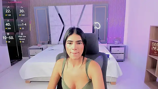 BellaaStorm online show from October 6, 2025, 2:18 pm