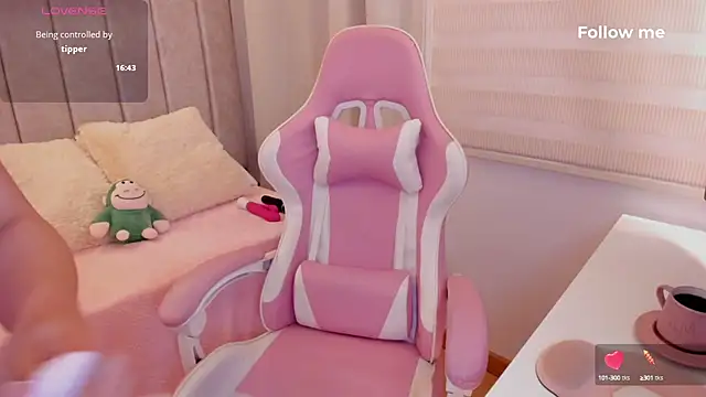 tamy xoo online show from October 16, 2025, 5:54 pm