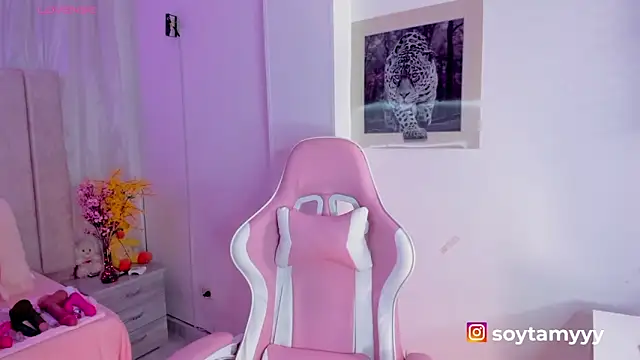 tamy xoo online show from March 8, 2025, 9:08 pm