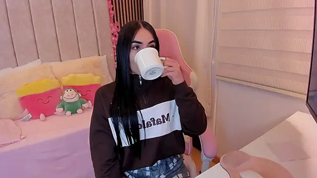 Snapshot of tamy_xoo chatting on March 17, 2026, 8:12 pm tamy xoo online show from March 17, 2026, 8:12 pm