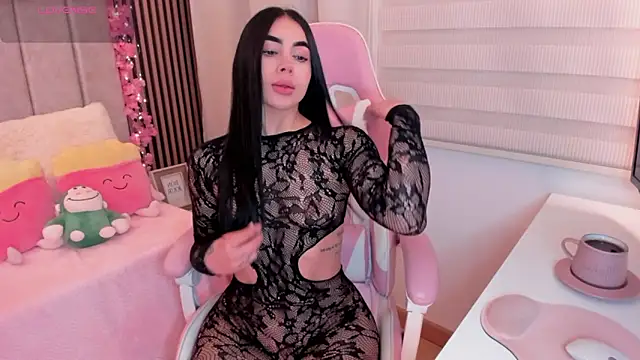 tamy xoo online show from November 3, 2025, 7:50 pm