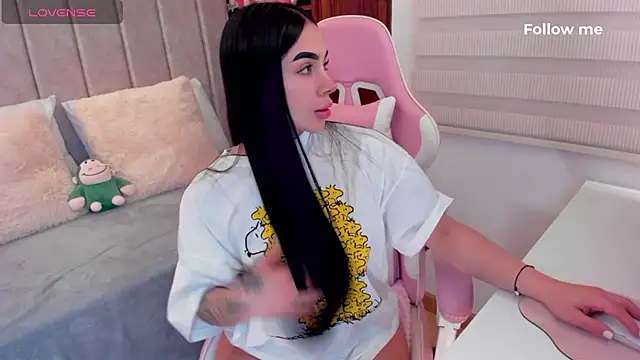 tamy xoo online show from September 29, 2025, 7:08 pm