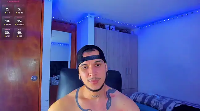 austinoficial online show from March 4, 2025, 7:19 am