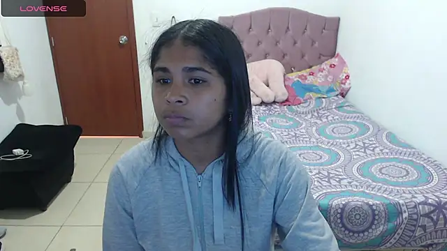 july-feria online show from February 27, 2025, 5:26 pm