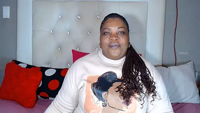 omalicha98 online show from June 11, 2026, 7:27 am