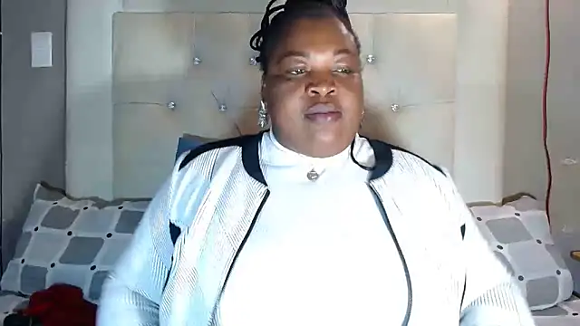 omalicha98 online show from May 21, 2026, 6:33 am