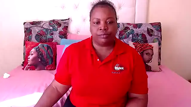 omalicha98 online show from February 26, 2025, 7:12 am